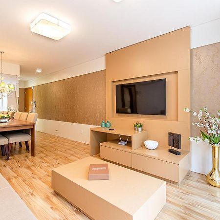Ferienwohnung Rosa Apartamento Luxo No Centro Gramado Exterior foto